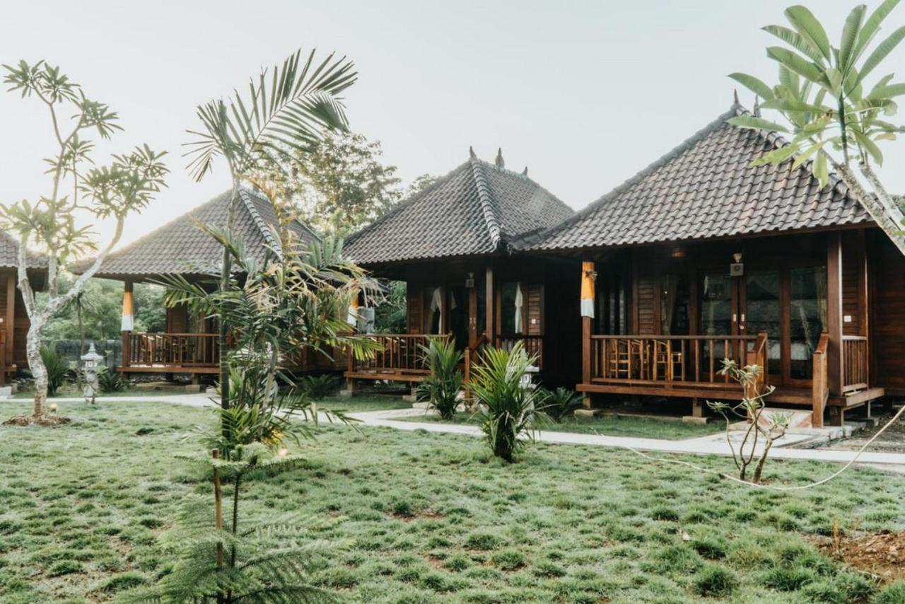 Taman Tirta Villas Lembongan Exterior foto