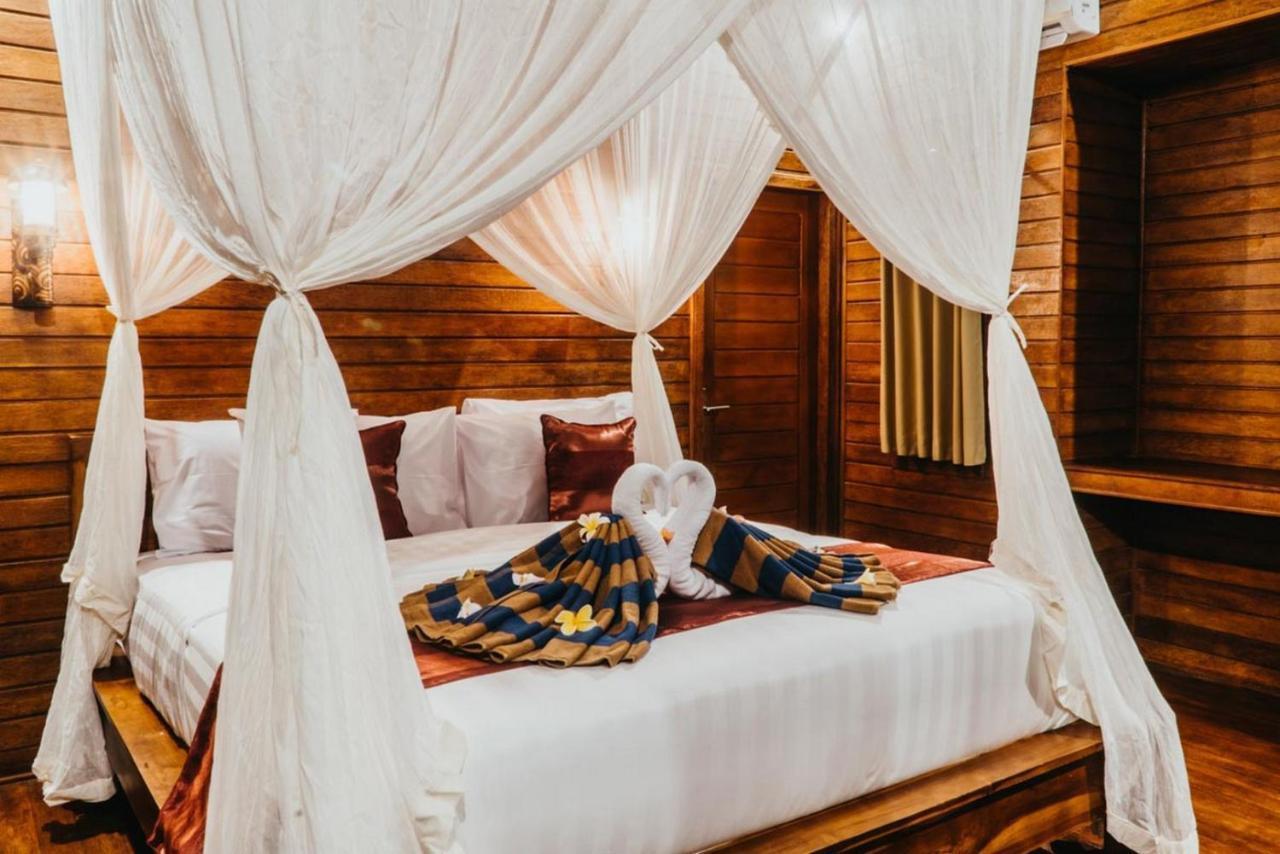 Taman Tirta Villas Lembongan Exterior foto