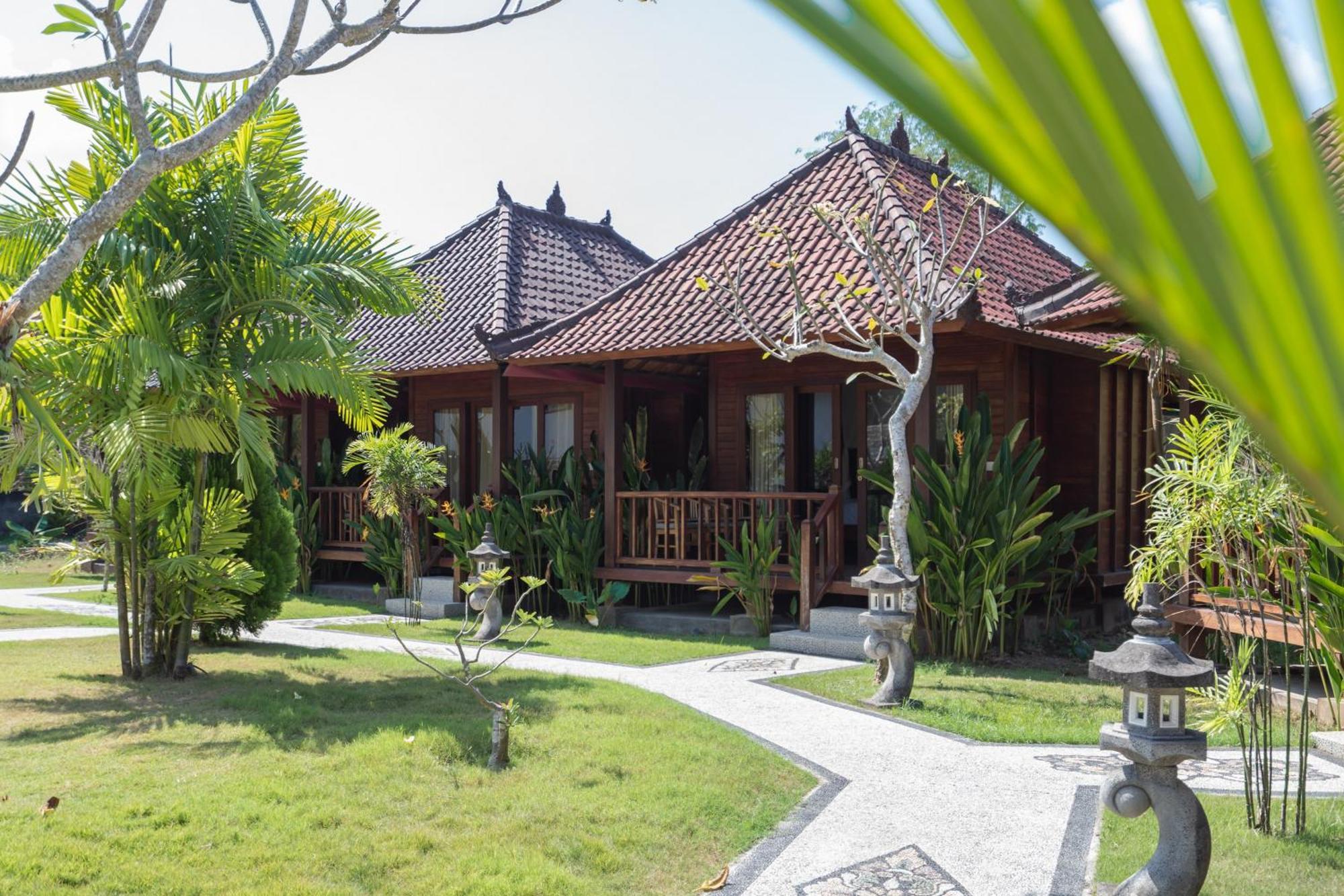 Taman Tirta Villas Lembongan Exterior foto